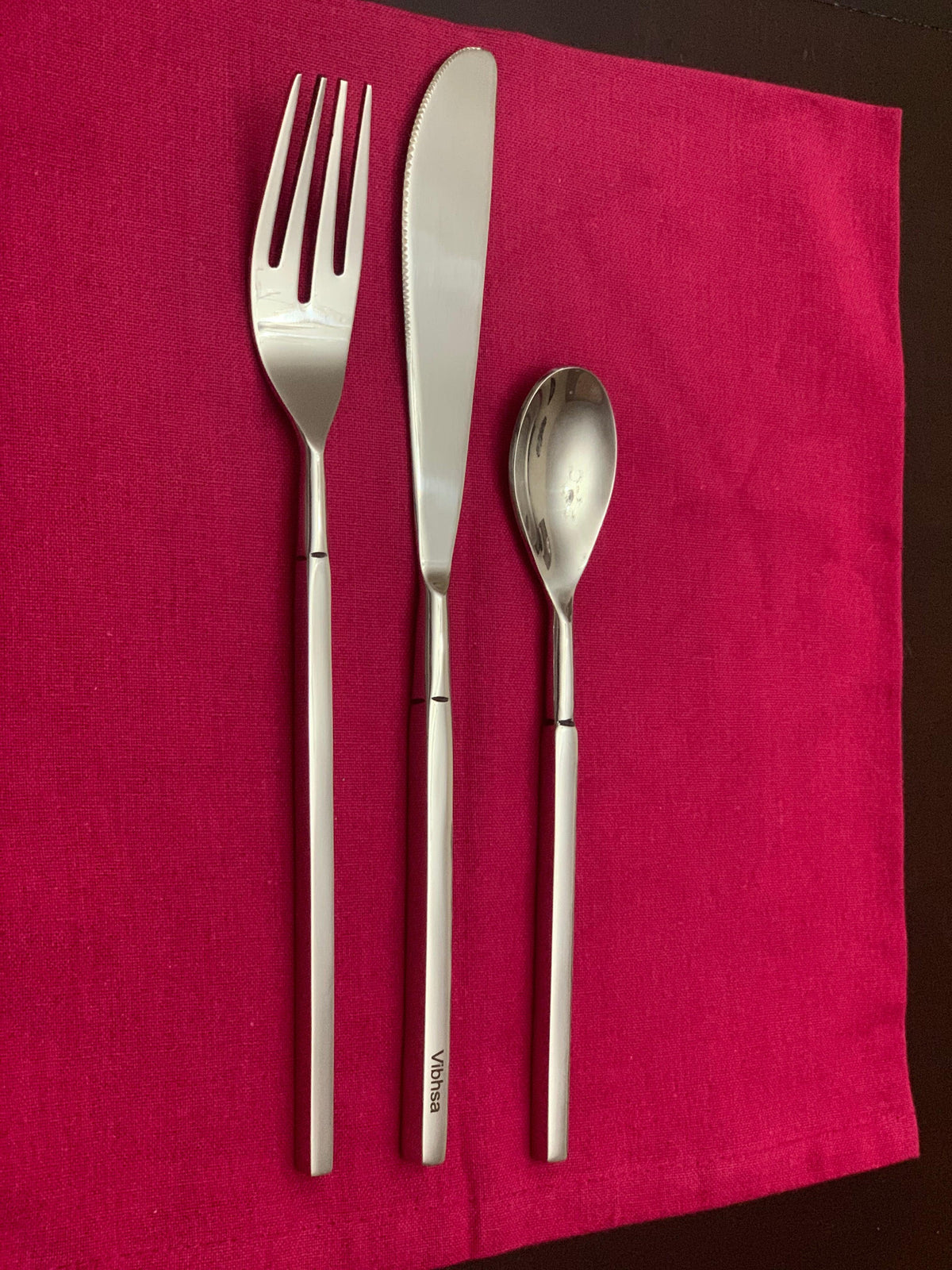 Vibhsa 36-PC Flatware Set (Dinner Knife, Dinner Fork, Dessert Spoon)