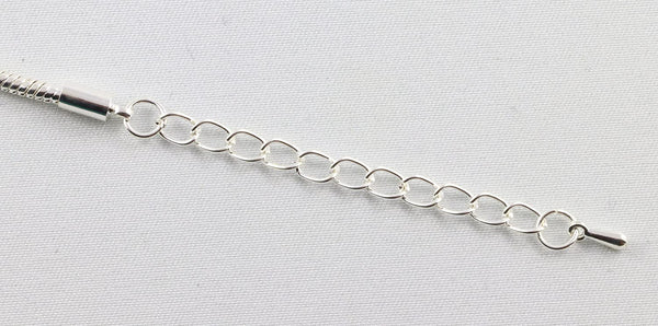 Cross Plastic Snake Chain Charm Bracelet (Black)