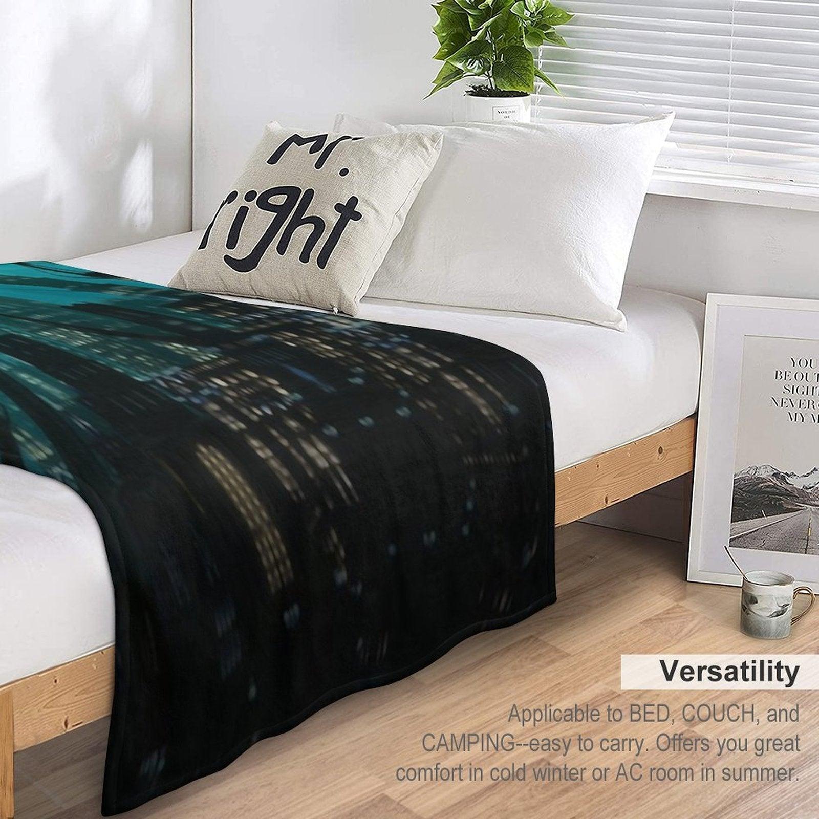 Amaurot Throw Blanket