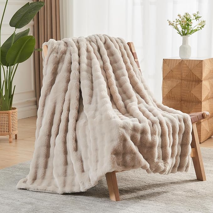 NEWCOSPLAY Faux Fur Throw Blanket Linen Bubble Blanket Thick Warm Soft for Couch Sofa Bed 550GSM (Linen, Throw(50