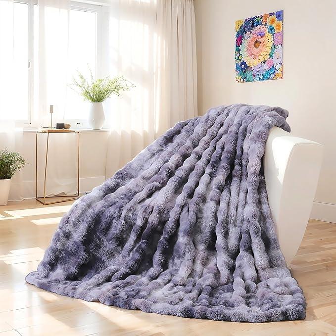 UKELER Soft Faux Fur Throw Blanket 50''x60'' Dark Grey Reversible Shaggy Blanket Plush Thick Fluffy Blankets Throws for Bed, Couch, Sofa, Office, Camping