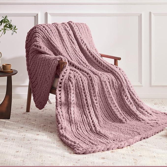 Chunky Knit Throw Blanket, 30''*40'' Knitted Throw Chenille Yarn for Bed Couch, Handmade Muted Pink Crochet Big Thick Blanket, Machine Washable Cute Comfy Blanket for Home Decor