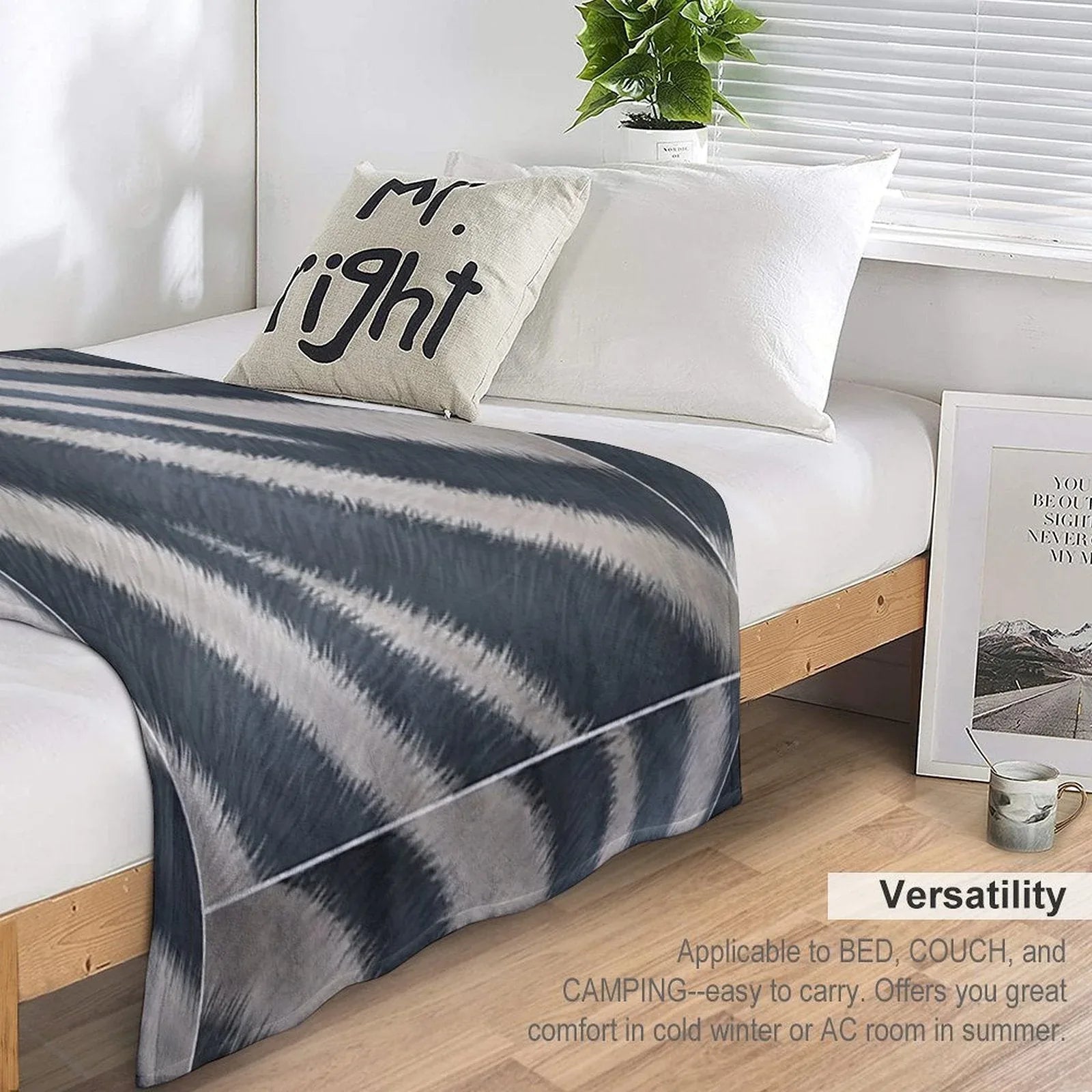 Fur Pattern - Zebra Throw Blanket