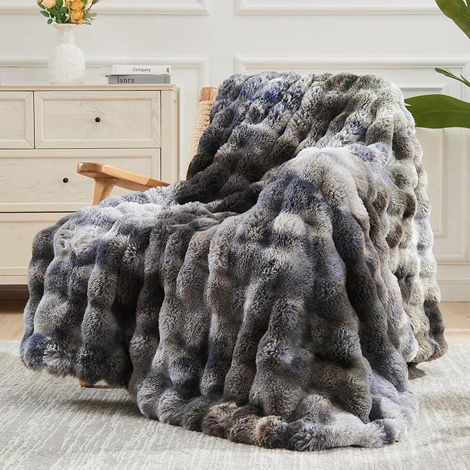 NEWCOSPLAY Faux Fur Throw Blanket Tie-dye Grey Luxury Fluffy Thick Warm Bubble Blanket for Couch Sofa Bed 700GSM (Tie-dye Grey, Throw(50