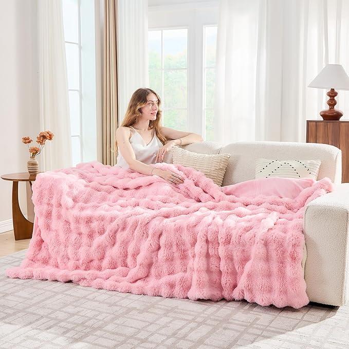 Lotus Karen Faux Fur Throw Blanket Pink - Big Bubble Rabbit Fluff Blanket for Couch, Small Fluffy Fuzzy Cozy Blanket,Thick Furry Plush Shaggy Blankets,50x60 Inches