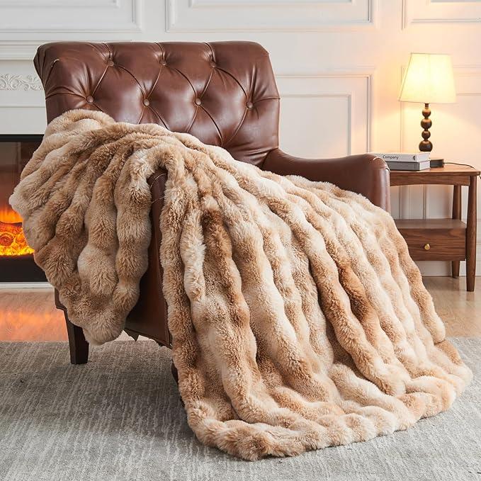 NEWCOSPLAY Faux Fur Throw Blanket Tie-dye Beige Luxury Fluffy Thick Warm Bubble Blanket for Couch Sofa Bed 700GSM (Tie-dye Beige, Throw(50