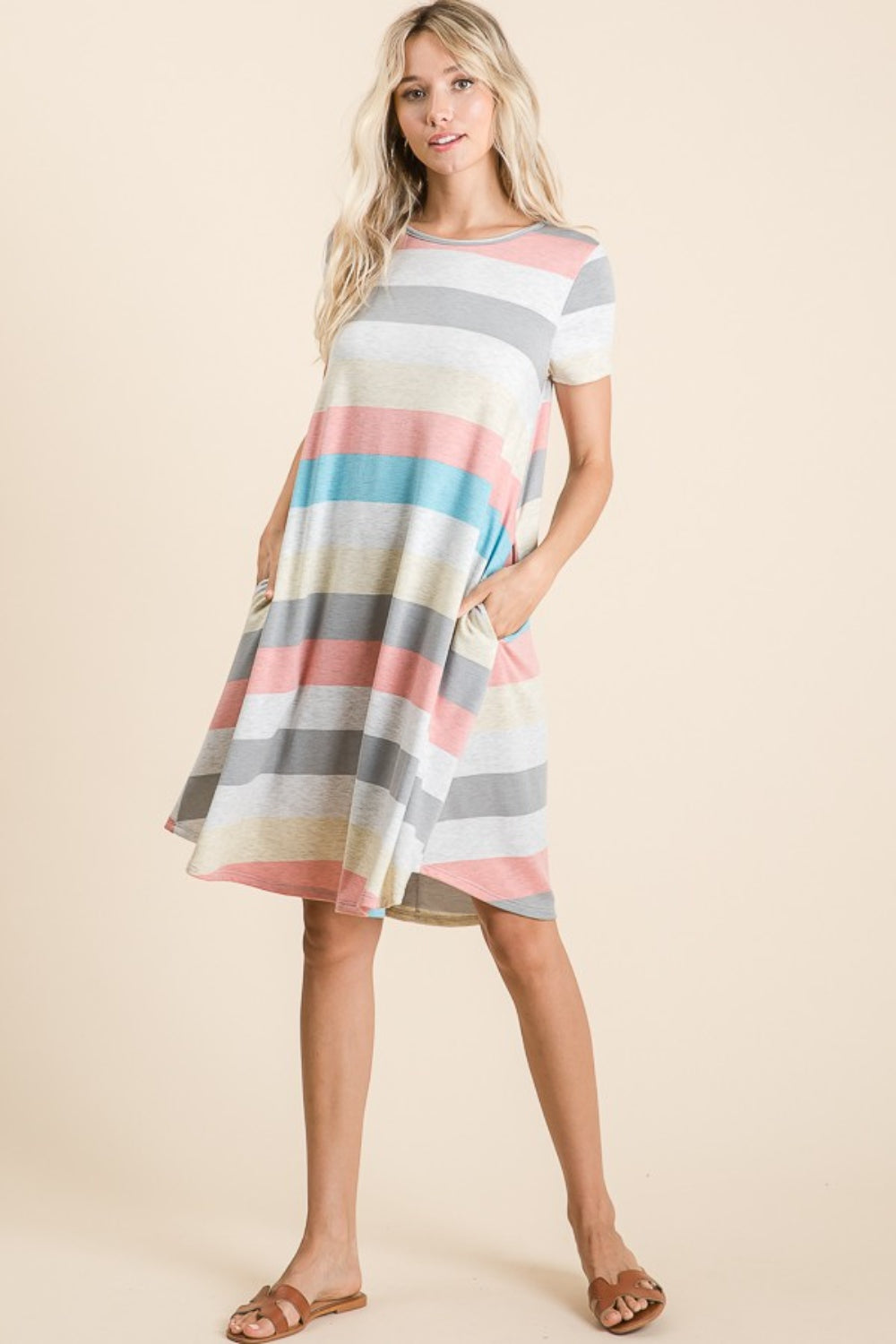 Striped Short Sleeve Dress with Pockets For Women – Casual Striped Dress, Comfortable Short Sleeve Dress, Pocketed Striped Dress, Versatile Striped Dress, Relaxed Fit Dress, Effortless Striped Dress, Chic Short Sleeve Dress
