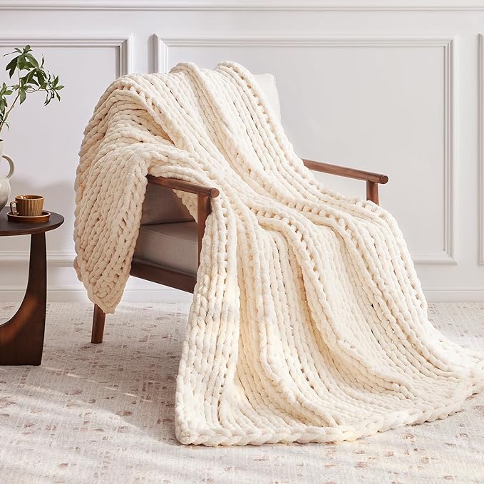 Chunky Knit Throw Blanket, 80''*90'' Knitted Throw Chenille Yarn for Bed Couch, Handmade Cream Crochet Big Thick Blanket, Machine Washable Cute Comfy Blanket for Home Decor