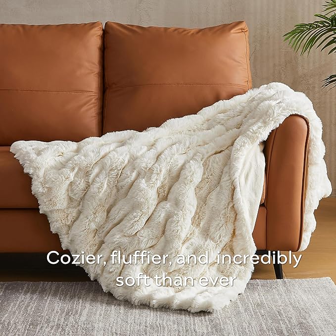 JELLYMONI Faux Fur Throw Blanket, White Fuzzy Cozy Plush Bubble Bed Blanket, Thick and Warm, Queen (90