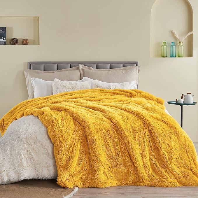 GONAAP Fuzzy Faux Fur Throw Blanket Twin Size Mustard Yellow Super Soft Cozy Plush Fuzzy Shaggy Blanket for Couch Sofa Bed (Mustard Yellow, Twin(60