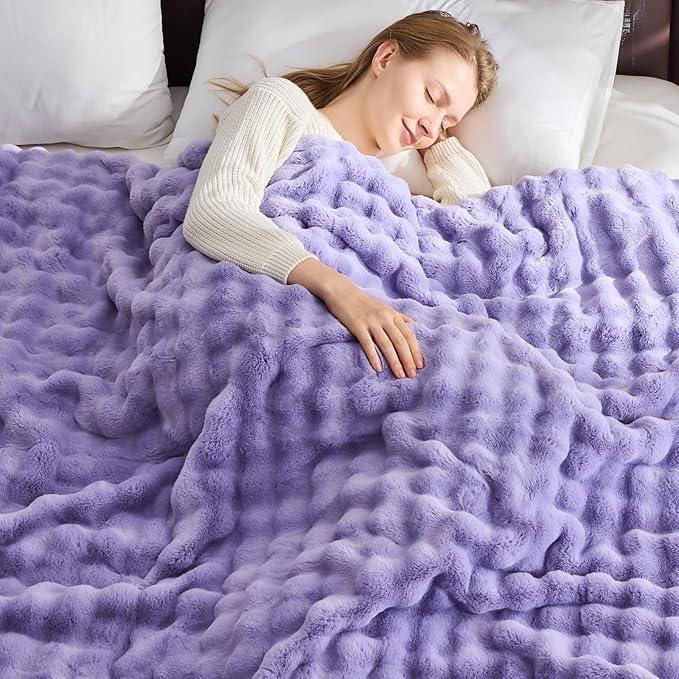 NEWCOSPLAY Faux Fur Throw Blanket Lavender Bubble Blanket Thick Warm Soft for Couch Sofa Bed 550GSM (Lavender, Throw(50
