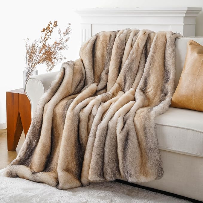 BATTILO HOME Luxury Faux Fur Throw Blanket, Soft Cozy Mink Fur Blanket for Couch, Sofa, Chair, Bed, Thick Warm Fall Fur Throw Blankets, 50