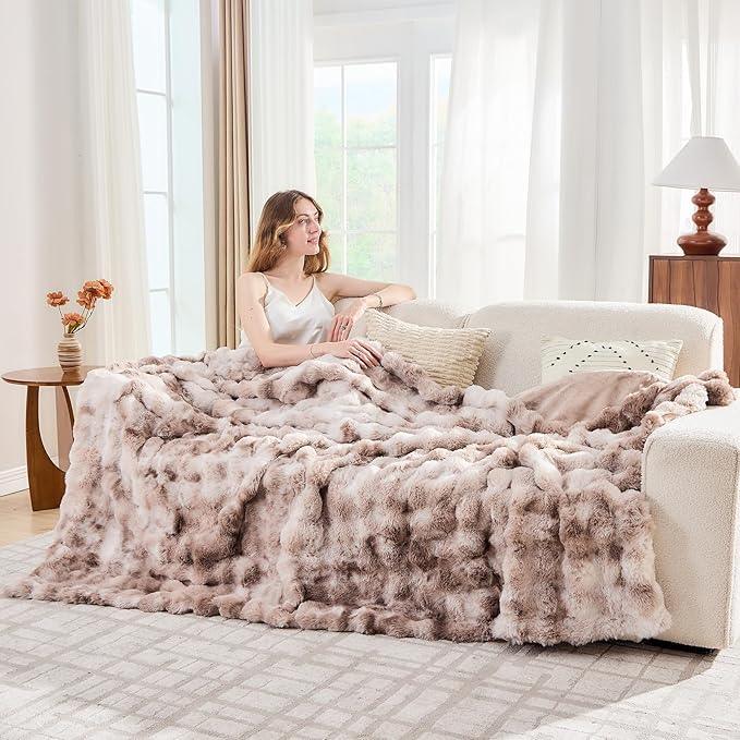 Lotus Karen Faux Fur Throw Blanket Tie-Dye Beige - Big Bubble Rabbit Fluff Blanket for Couch, Large Fluffy Fuzzy Cozy Blankets,Thick Furry Plush Shaggy Blankets,108x90 Inches