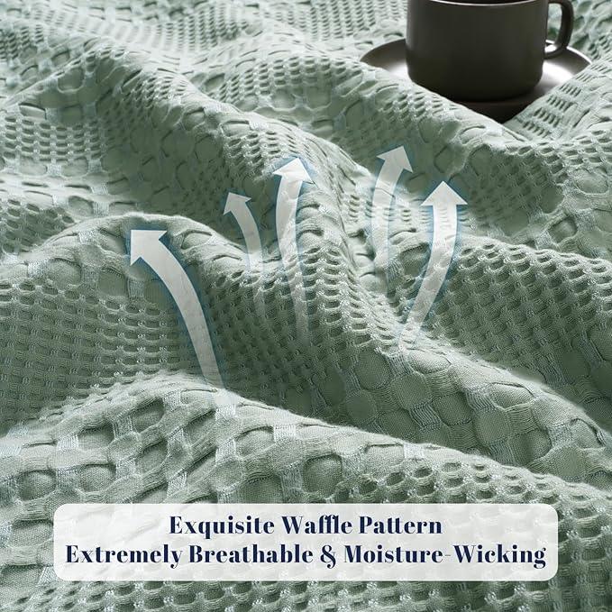 PHF Cooling Waffle Blanket King Size, Lightweight 60% Rayon Derived from Bamboo & 40% Cotton Breathable Blanket for Hot Sleepers, Soft and Luxury for Bed Couch and Sofa, 104