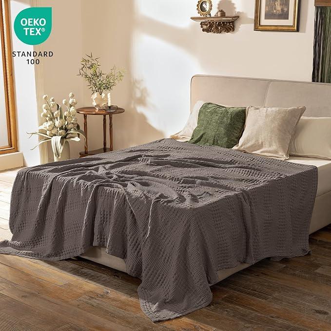 PHF Cooling Waffle Blanket Twin Size, Lightweight 60% Rayon Derived from Bamboo & 40% Cotton Breathable Blanket for Hot Sleepers, Soft and Luxury for Bed Couch and Sofa, 66