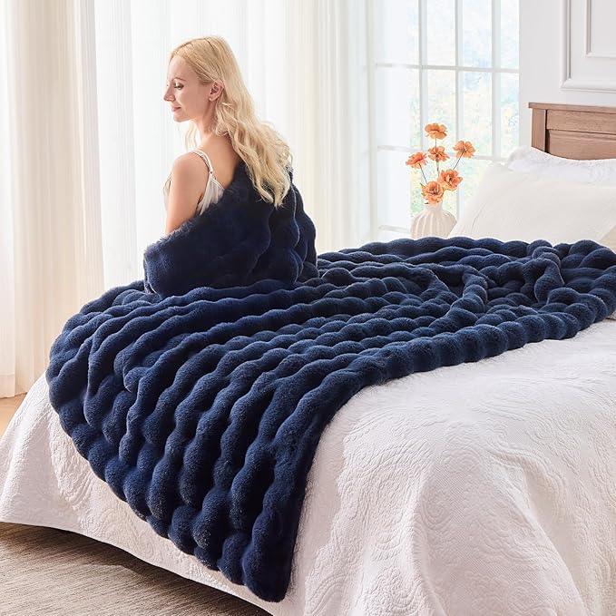 BENVWE Fluffy Faux Fur Throw Blanket for Couch, Soft Plush Thick Cozy Fuzzy Luxury Minky Bubble Blanket for Home Living Room Decor Gift for Women, Navy Blue, 51