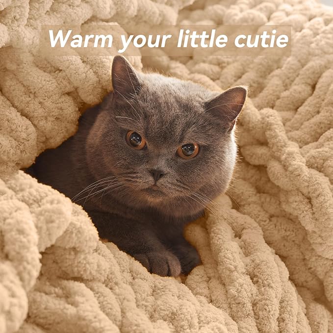 Chunky Knit Throw Blanket, 30''*40'' Knitted Throw Chenille Yarn for Bed Couch, Handmade Beige Crochet Big Thick Blanket, Machine Washable Cute Comfy Blanket for Home Decor