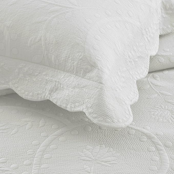 MarCielo 3-Piece 100% Cotton Oversized Bedspread Lightweight Quilt Coverlet Embroidery Farmhouse Bedding Set (TG Bright White, Oversized King (118