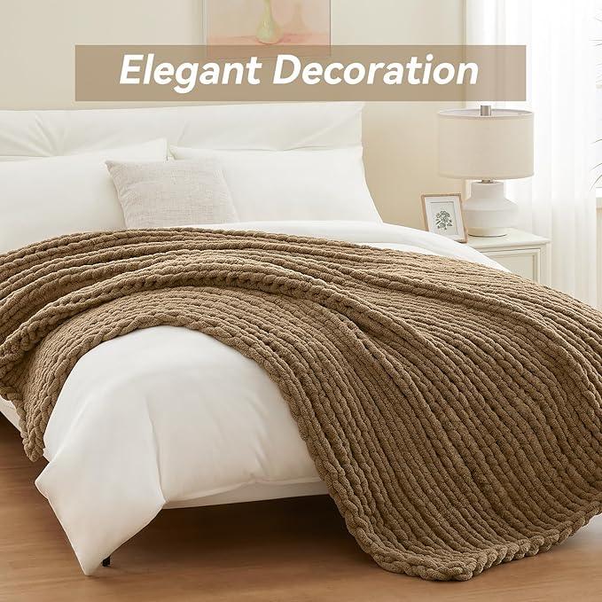 Chunky Knit Throw Blanket, 30''*40'' Knitted Throw Chenille Yarn for Bed Couch, Handmade Light Brown Crochet Big Thick Blanket, Machine Washable Cute Comfy Blanket for Home Decor