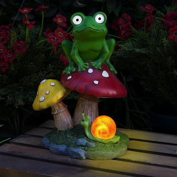 Alpine Corporation ZEN390SLR-S Frog on Mushroom Statue with LED Lights, Solar-Powered LED Frog Garden Statue, 12