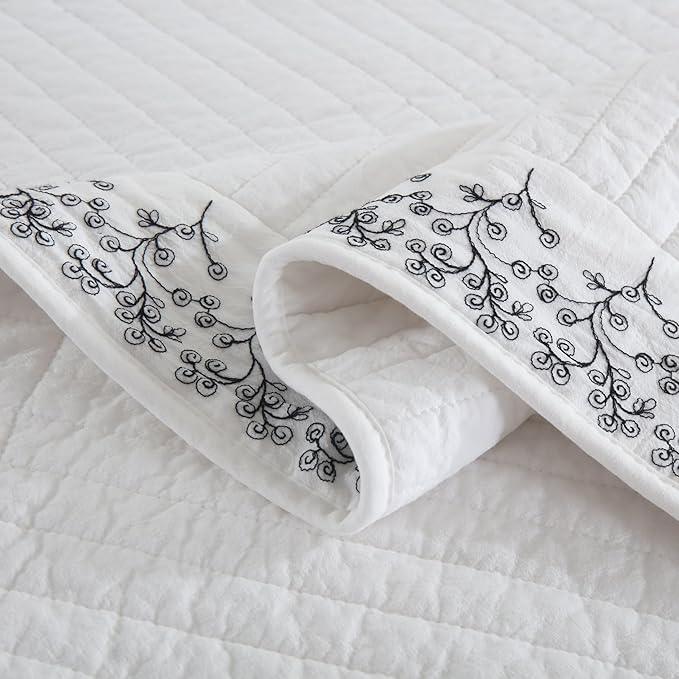 MarCielo 3-Piece 100% Cotton White Striped Quilt Set with Botanical Edge Embroidery TC(Sakura White,King(106