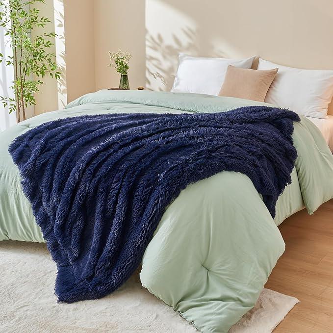 GONAAP Fuzzy Faux Fur Throw Blanket Twin Size Dark Navy Super Soft Cozy Plush Fuzzy Shaggy Blanket for Couch Sofa Bed (Dark Navy, Twin(60
