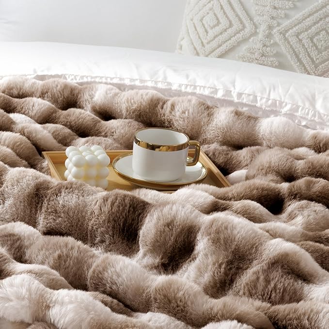 Touchat Luxury 1000GSM Rabbit Faux Fur Blanket, Super Heavy Warm Cozy Brown Blankets for Couch Bed Sofa, Ruched Plush Fuzzy Elegant Soft Reversible Mink Blanket for Living Room Bedroom, 60
