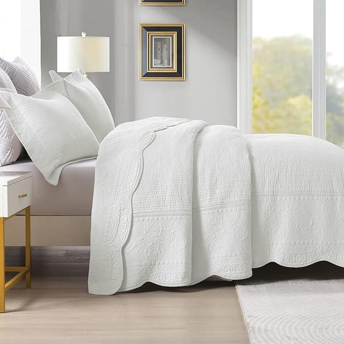 MarCielo 3-Piece 100% Cotton Oversized Bedspread Lightweight Quilt Coverlet Embroidery Farmhouse Bedding Set (TG Bright White, Oversized King (118