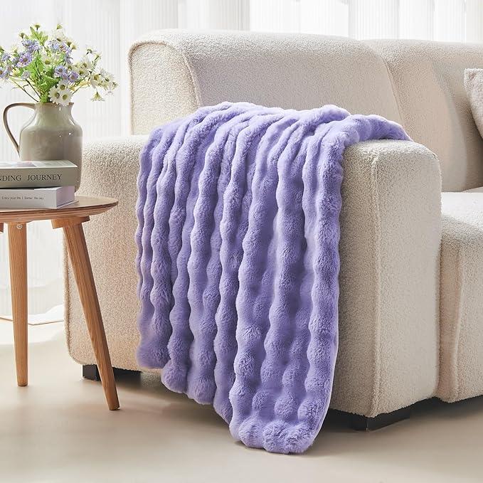 NEWCOSPLAY Faux Fur Throw Blanket Lavender Bubble Blanket Thick Warm Soft for Couch Sofa Bed 550GSM (Lavender, Throw(50