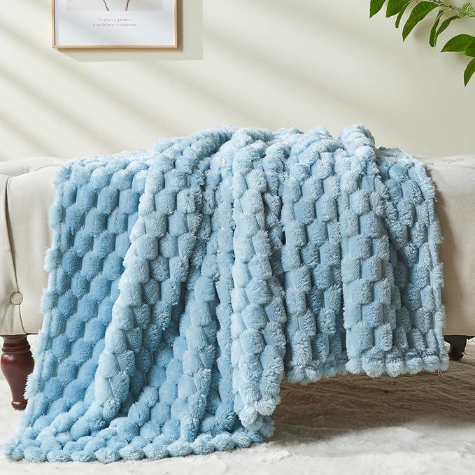NEWCOSPLAY Super Soft Twin Blanket Blue Premium Silky Flannel Fleece 3D Clouds Stylish Jacquard Lightweight Bed Blanket All Season Use 350GSM (Blue, Twin(60