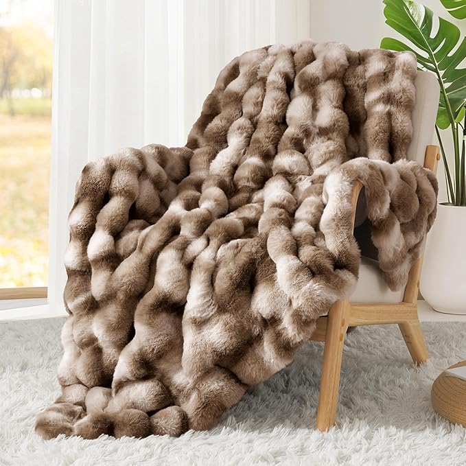 Touchat Luxury 1000GSM Rabbit Faux Fur Blanket, Super Heavy Warm Cozy Brown Blankets for Couch Bed Sofa, Ruched Plush Fuzzy Elegant Soft Reversible Mink Blanket for Living Room Bedroom, 60