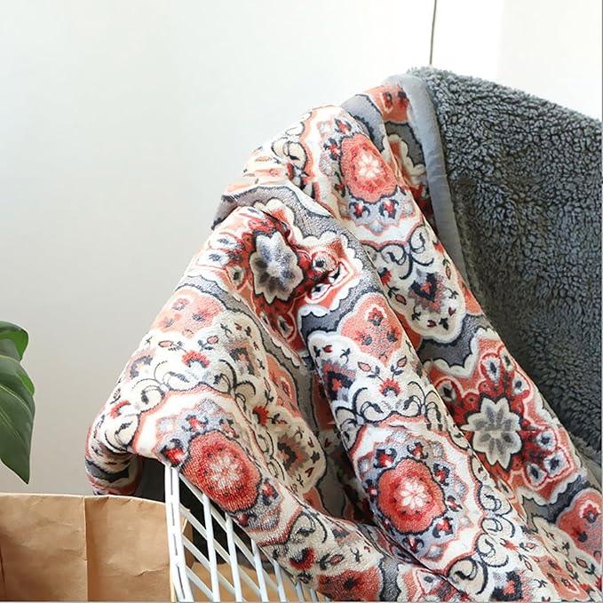 UKELER Flannel Sherpa Throws 60'' x 50', Cute Floral Design Soft Plush Flannel Blanket Throws for Bed/Couch/Sofa/Office/Camping