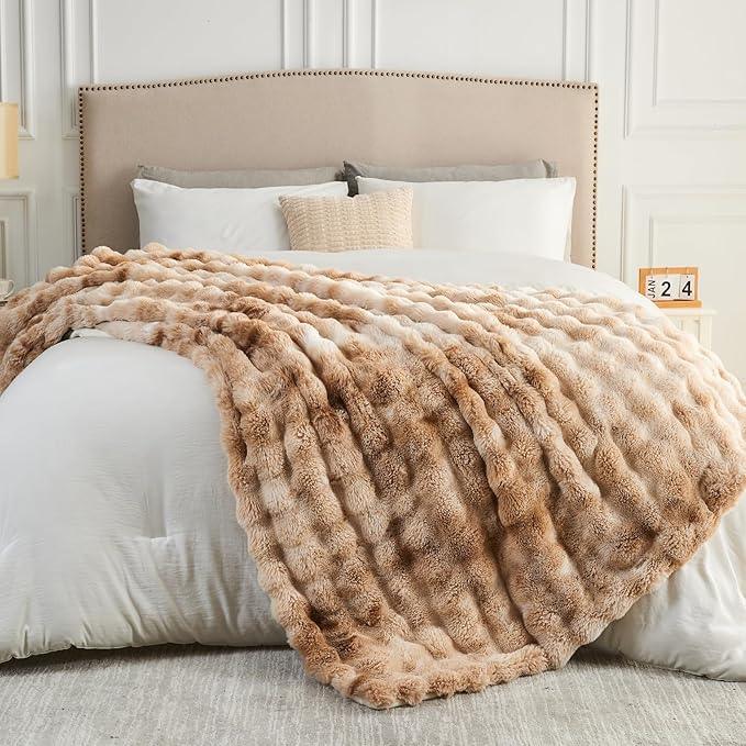 NEWCOSPLAY Faux Fur Throw Blanket Tie-dye Beige Luxury Fluffy Thick Warm Bubble Blanket for Couch Sofa Bed 700GSM (Tie-dye Beige, Throw(50