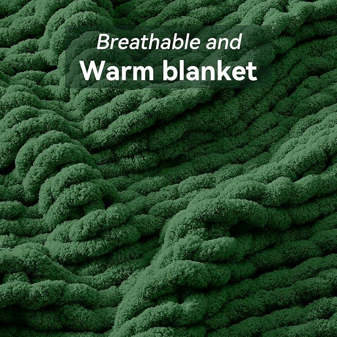 Chunky Knit Throw Blanket, 30''*40'' Knitted Throw Chenille Yarn for Bed Couch, Handmade Grass Green Crochet Big Thick Blanket, Machine Washable Cute Comfy Blanket for Home Decor