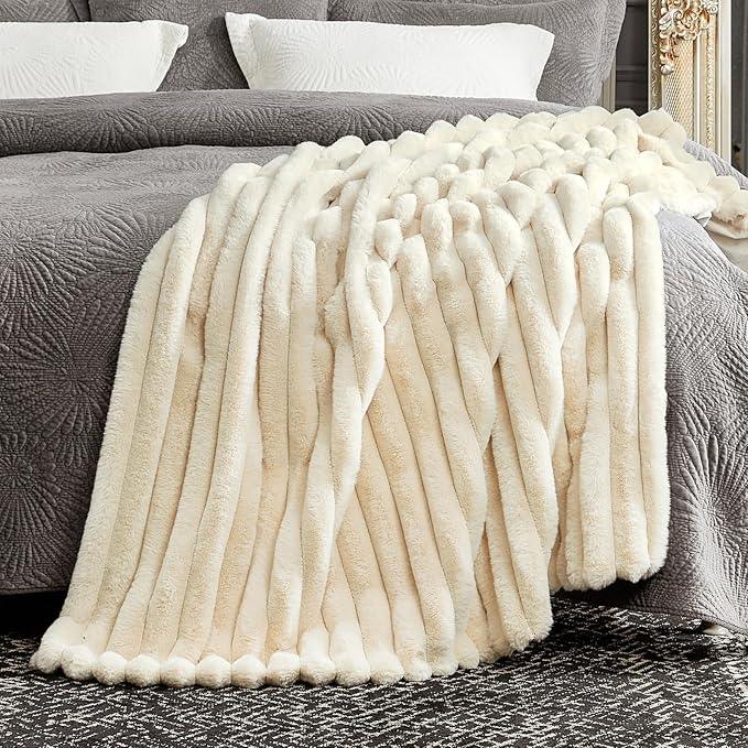 Cozy Bliss Faux Fur Throw Blanket for Couch, Cozy Warm Plush Striped Blanket for Sofa Bedroom Living Room,50 * 60 Inches Beige