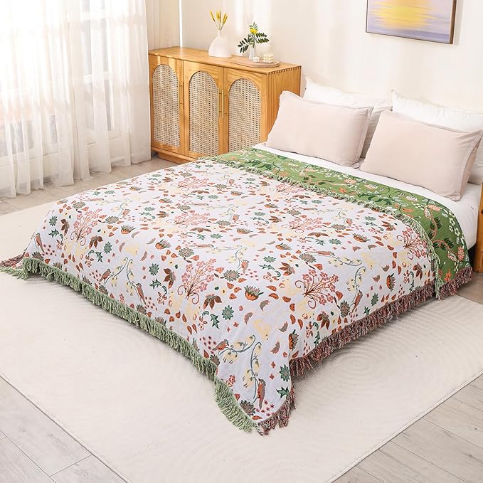 Boho Throw Blanket for Bed, 100% Cotton Ultra Soft Rustic Quilt King Blanket Florals and Animals Printed Farmhouse Decor Large Bed Blankets,90