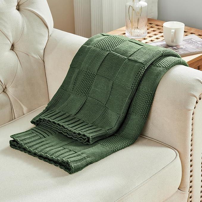 CozeCube Knit Throw Blanket,Christmas Green Checkered Bedroom Blanket for Couch,Soft Cozy Warm Knitted Blanket for Bed Sofa Living Room,Decorative Spring Fall Throw Blanket 50