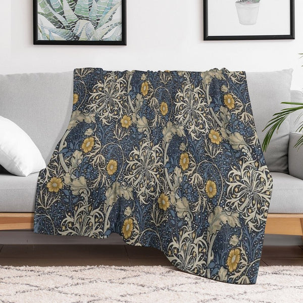 William Morris Seaweed Gift-ready Throw Blanket
