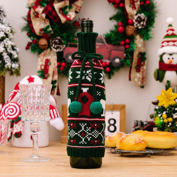 Christmas decoration items, knitted sweaters, wine bottle covers, bow ties, wool balls, red wine covers, bar decoration wine covers