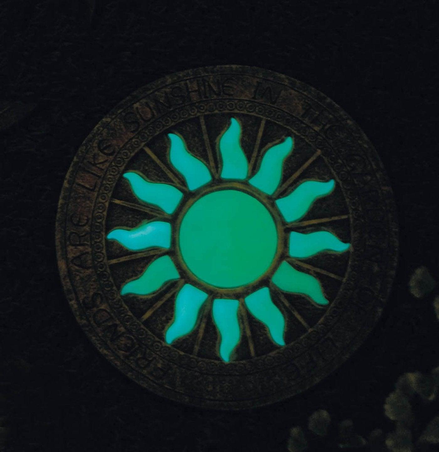 BURSTING SUN GLOWING STEPPING STONE