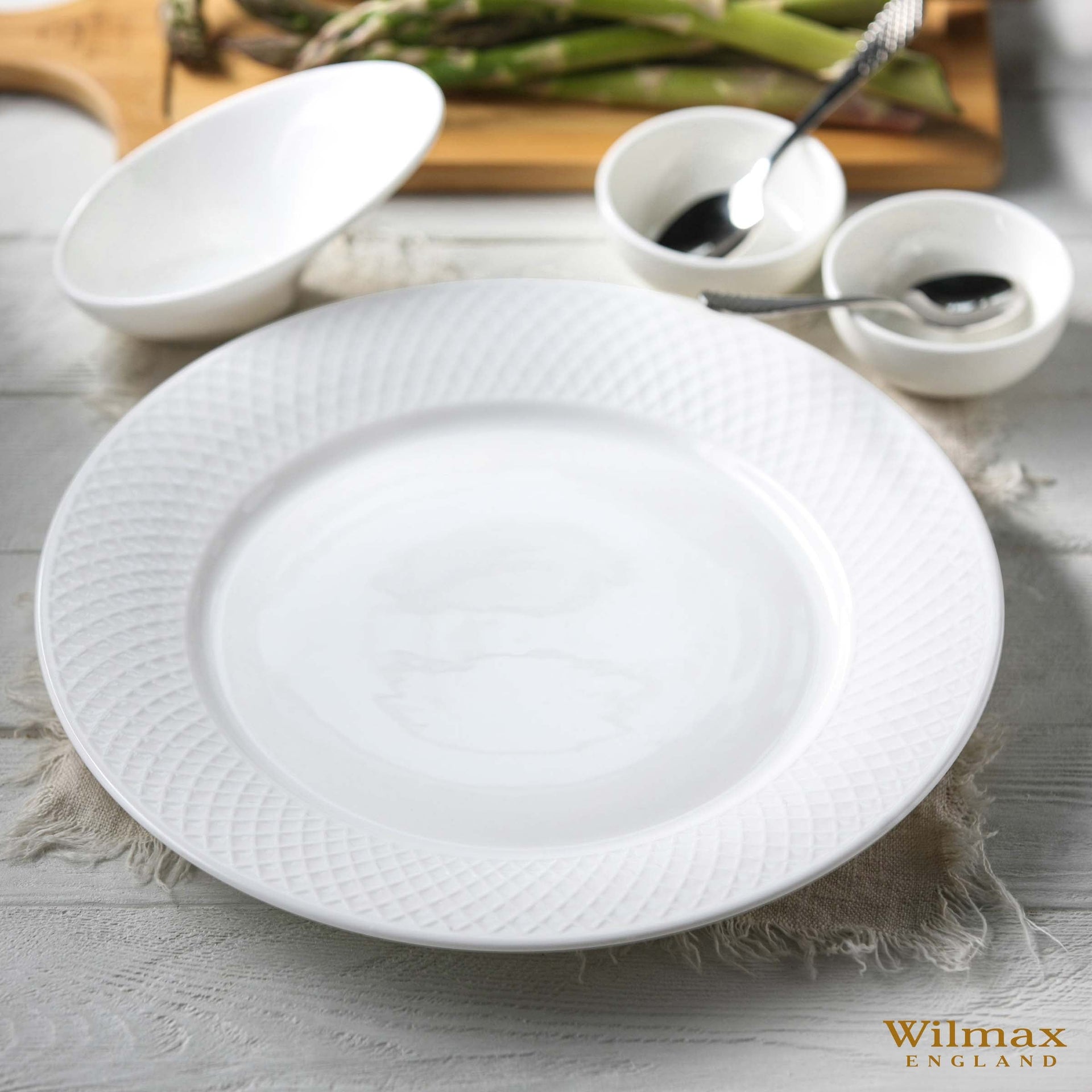 White Dinner Plate With Embossed Wide Rim 10