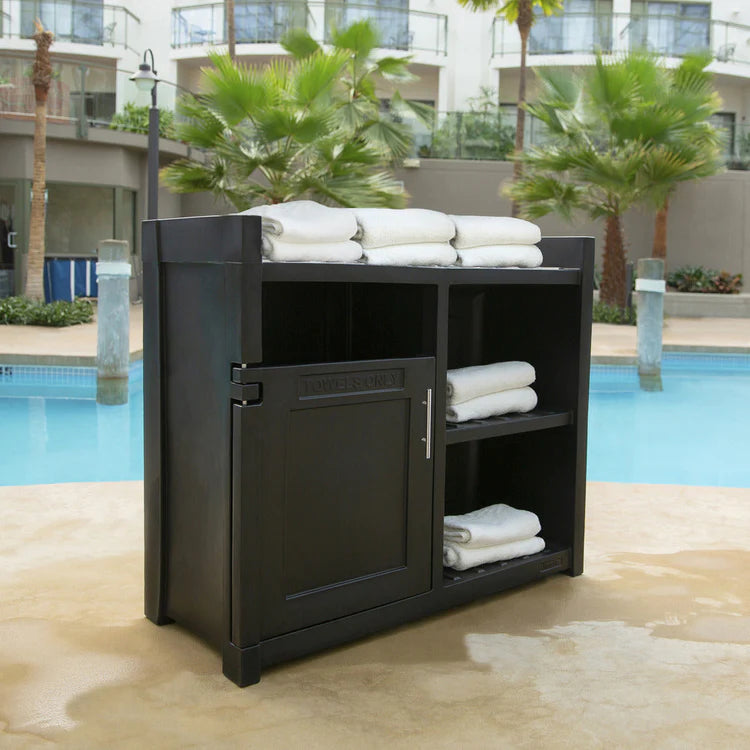 Fairfield Towel Valet - 47in x 20in x 41in