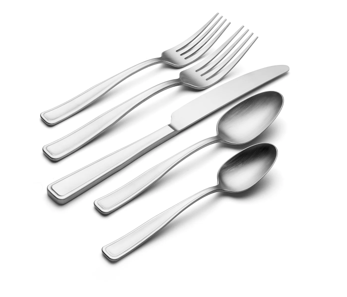 Reid Satin 20 Piece Flatware Set by Oneida
