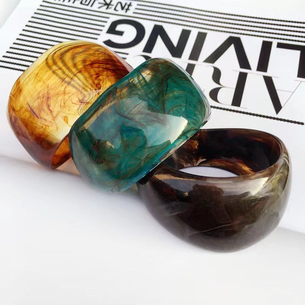 Li Shi patterned acrylic bracelet irregular bracelet