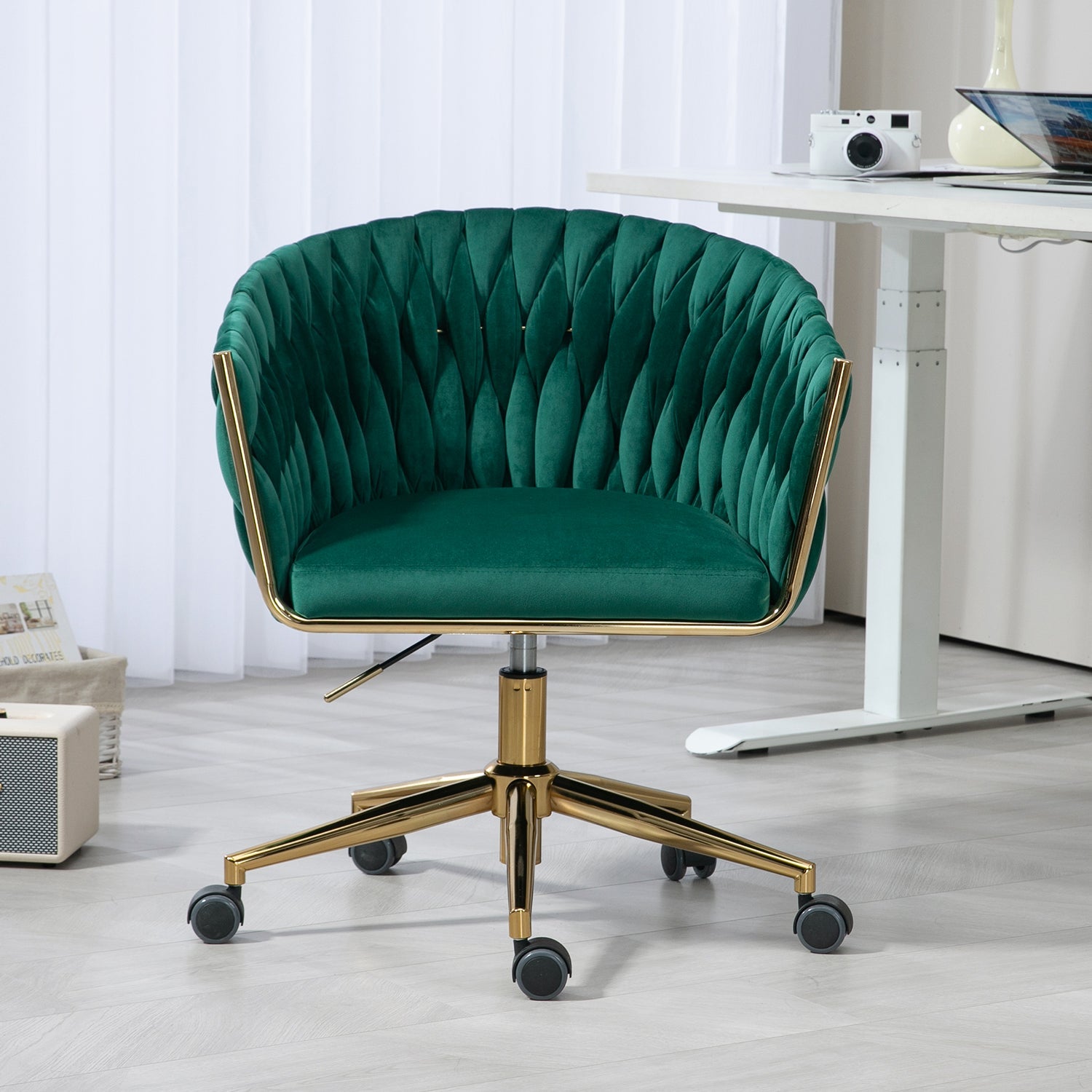 Modern design with wheels and a hand woven dressing chair with adjustable 360 ° rotation height (green)