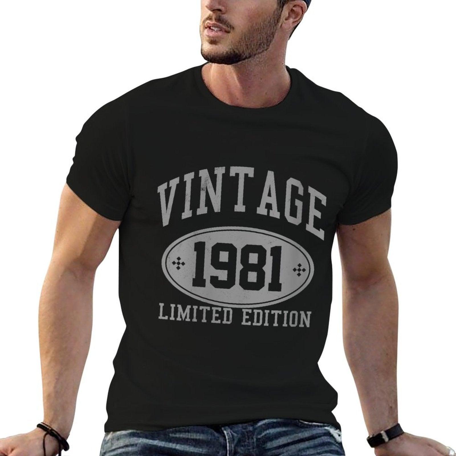 Womens 40th Birthday Gift 40 Years Vintage 1981 Limited Edition  High-quality Stitching T-Shirt