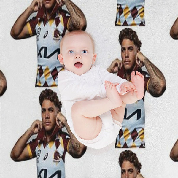 Reece Walsh Broncos Hot Photo Jersey Lightweight Throw Blanket