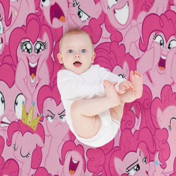 Pinkie Pie Mess Wrinkle-free Throw Blanket