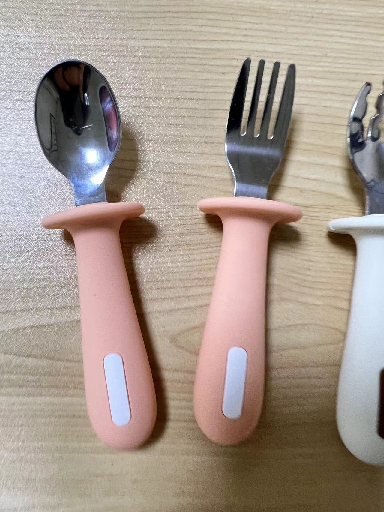 Adjustable color PPSU silicone fork and spoon set, children's stainless steel spoon and fork, baby training supplementary food tableware set of 2 pieces