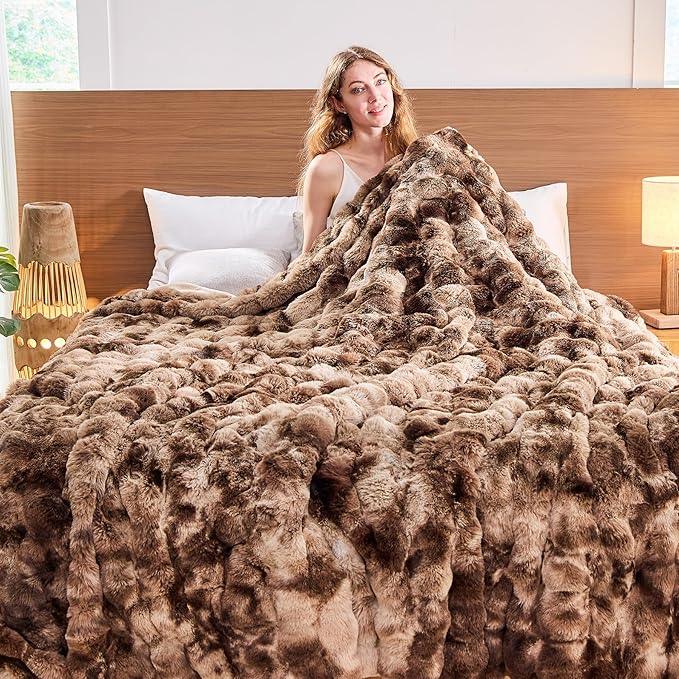 Lotus Karen Faux Fur Throw Blanket Tie-Dye Dark Coffee-Big Bubble Rabbit Fluff Blanket for Couch,Small Fluffy Fuzzy Cozy Blanket,Thick Furry Plush Shaggy Blankets,50x60 Inches